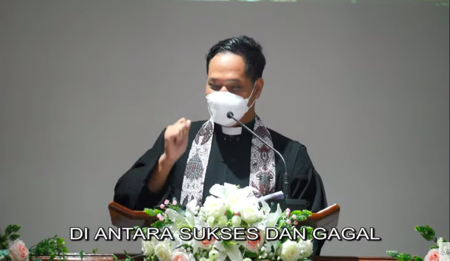 Di Antara Sukses dan Gagal